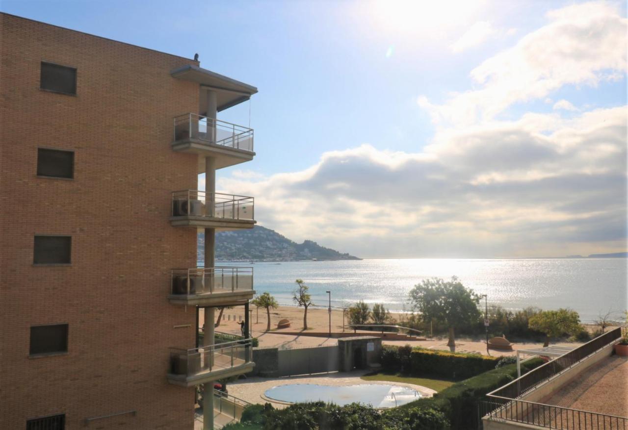 Castell Joncar,30 M De La Playa, 1Era Linea De Mar, Vista Al Mar Apartment Roses Ngoại thất bức ảnh