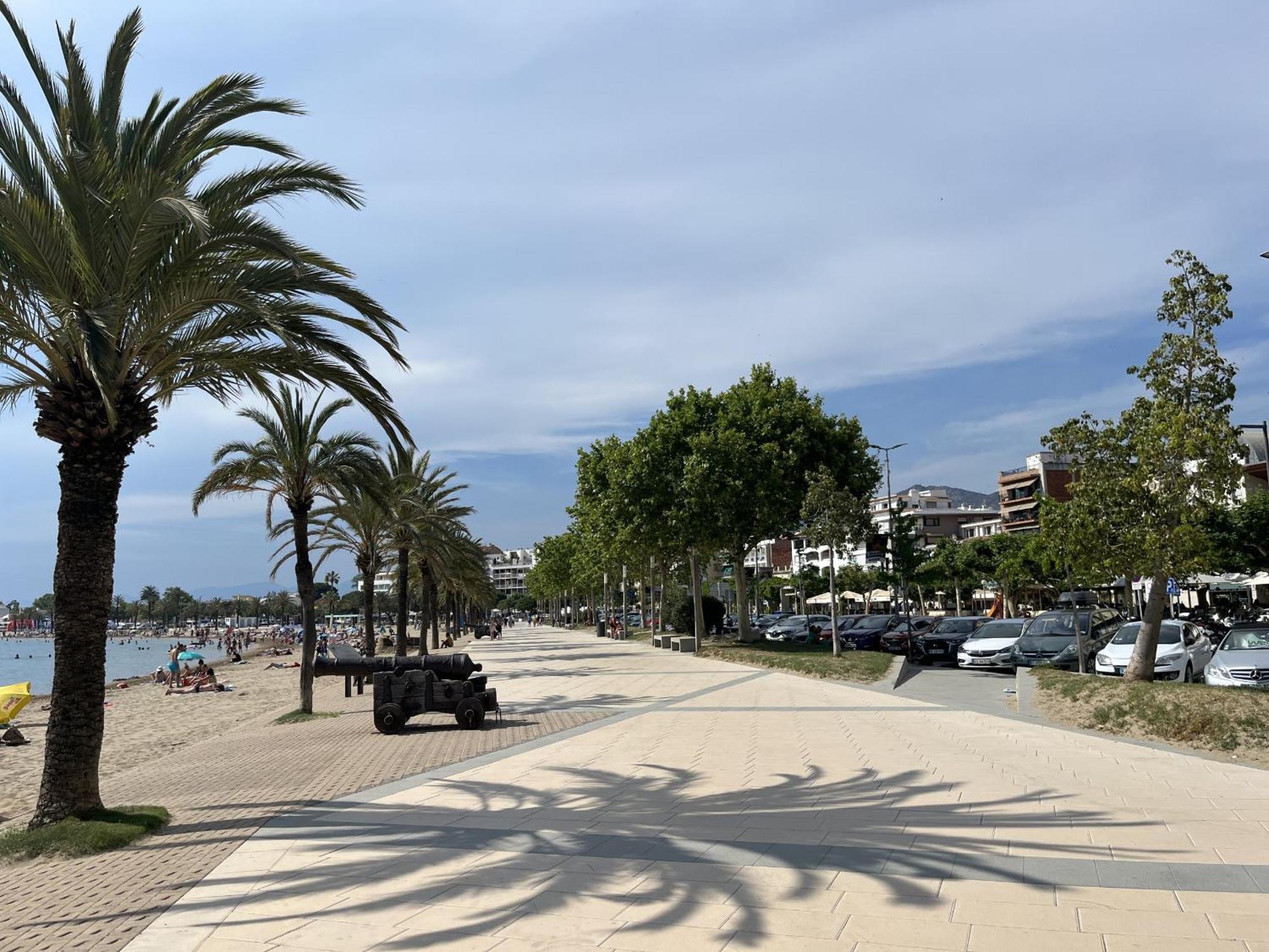 Castell Joncar,30 M De La Playa, 1Era Linea De Mar, Vista Al Mar Apartment Roses Ngoại thất bức ảnh